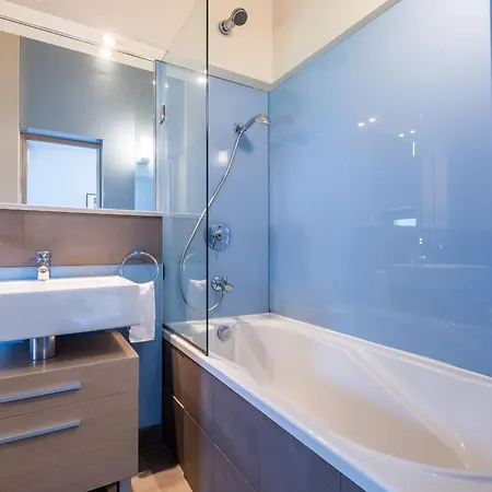 Spacious & Modern 2bd 2ba Flat - Prime Location By Fm * Sofia