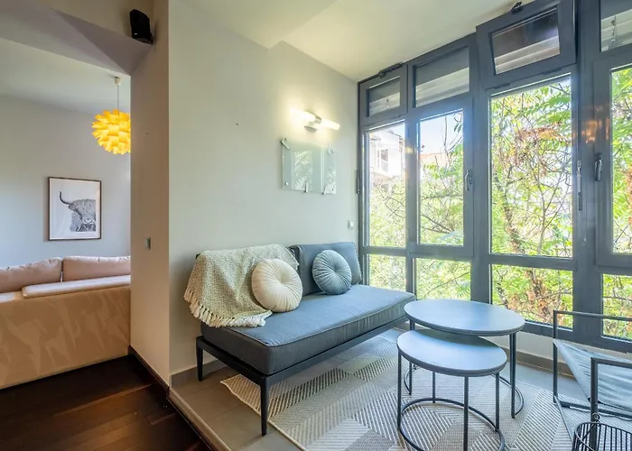 Spacious & Modern 2bd 2ba Flat - Prime Location By Fm Apartment Sofia