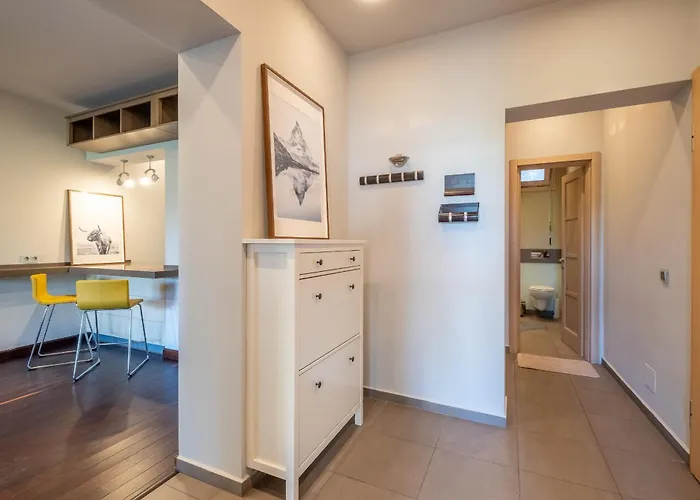 Spacious & Modern 2bd 2ba Flat - Prime Location By Fm Apartment Sofia