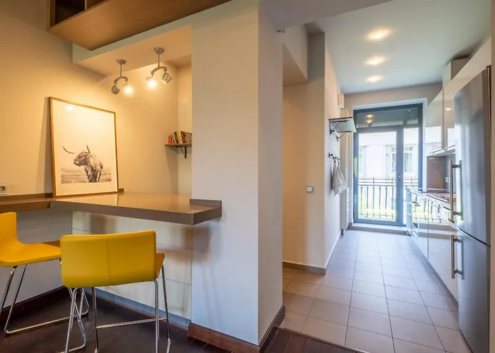 Spacious & Modern 2bd 2ba Flat - Prime Location By Fm Apartment Sofia